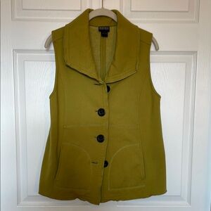 Nomadic Traders Co NTCO Vest Medium Green Button Front Sleeveless